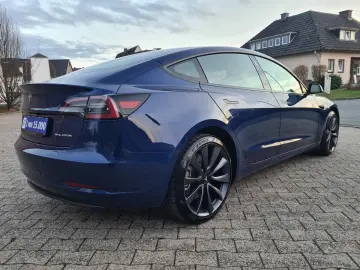 Model 3 LR AWD 2023