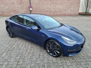 Model 3 LR AWD 2023