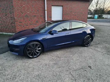 Model 3 LR AWD 2023