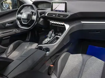 Peugeot 3008 Automat CarPlay VirtualCockpit