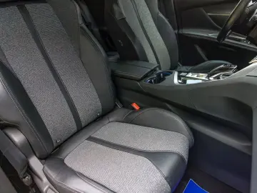 Peugeot 3008 Automat CarPlay VirtualCockpit