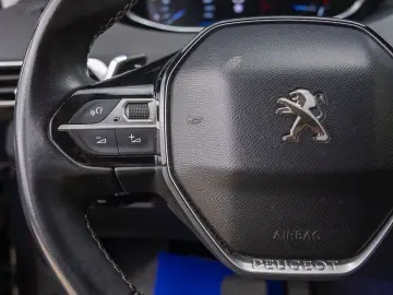 Peugeot 3008 Automat CarPlay VirtualCockpit
