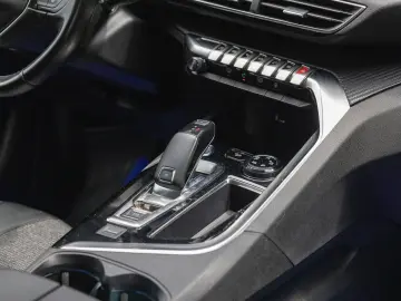 Peugeot 3008 Automat CarPlay VirtualCockpit