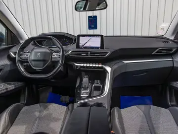 Peugeot 3008 Automat CarPlay VirtualCockpit