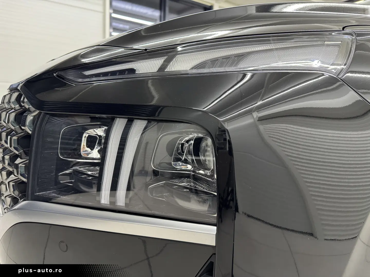 HYUNDAI SANTA FE 265 CP - PLUG-IN HYBRID – 4WD - SIGNATURE