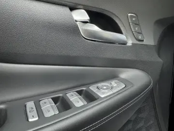 HYUNDAI SANTA FE 265 CP - PLUG-IN HYBRID – 4WD - SIGNATURE