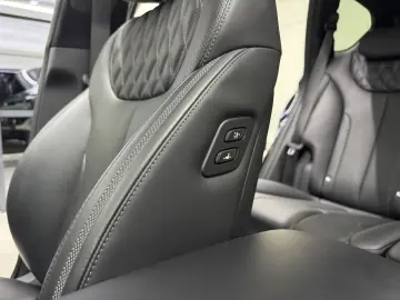 HYUNDAI SANTA FE 265 CP - PLUG-IN HYBRID – 4WD - SIGNATURE