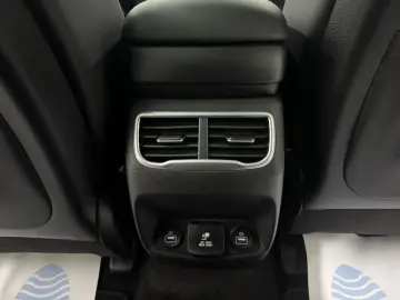 HYUNDAI SANTA FE 265 CP - PLUG-IN HYBRID – 4WD - SIGNATURE