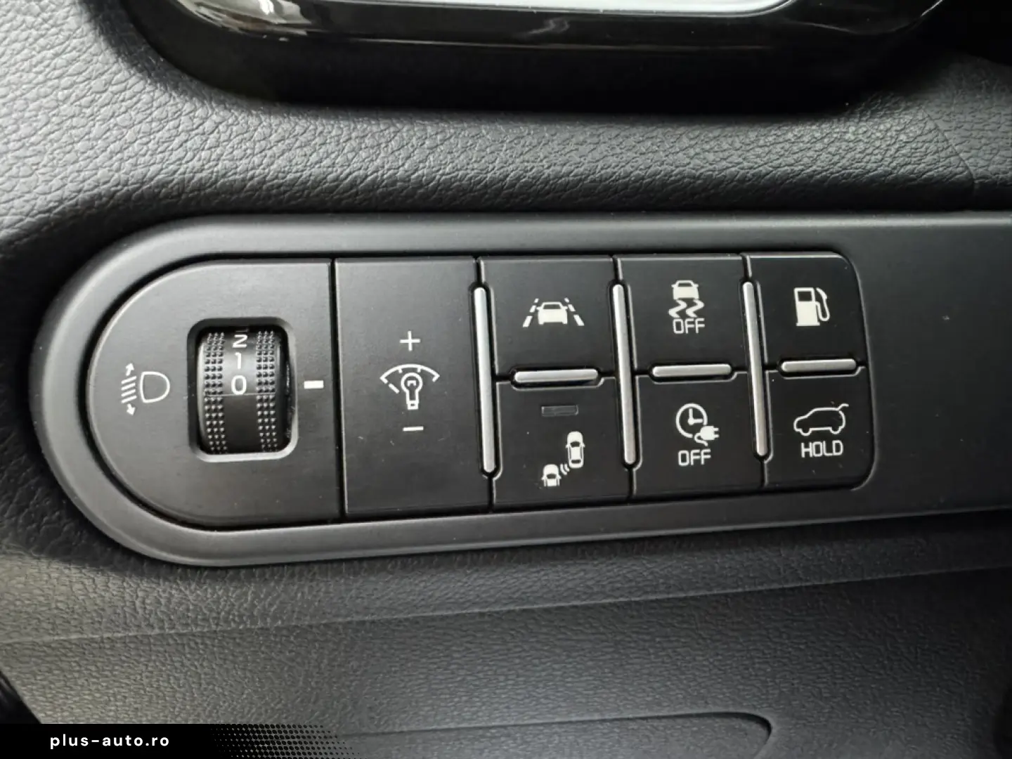 KIA XCEED 141 CP - PLUG-IN HYBRID – PLATINUM