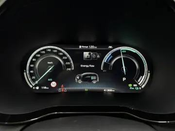 KIA XCEED 141 CP - PLUG-IN HYBRID – PLATINUM