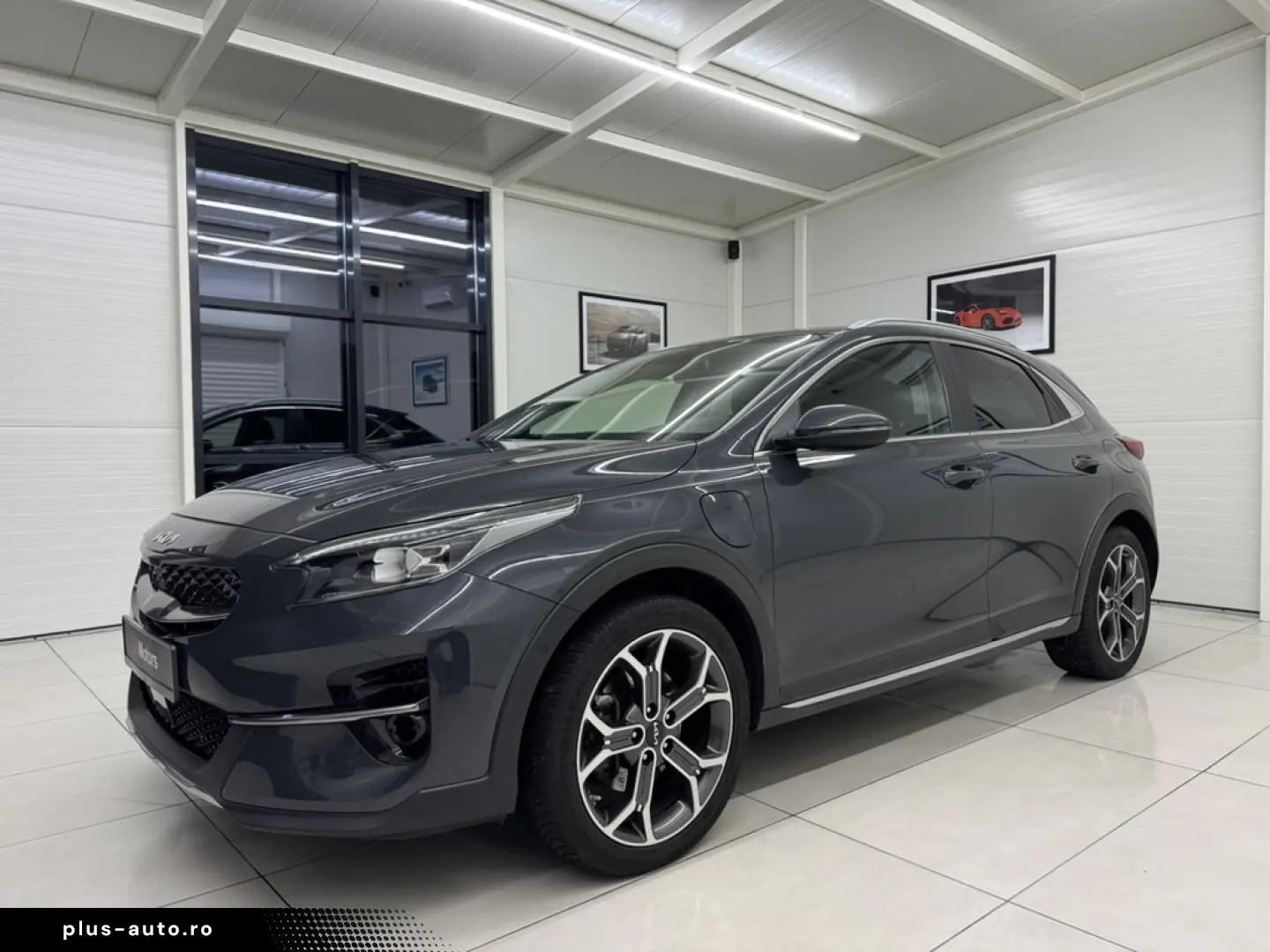 KIA XCEED 141 CP - PLUG-IN HYBRID – PLATINUM