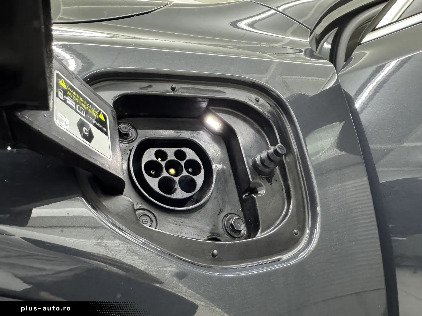 KIA XCEED 141 CP - PLUG-IN HYBRID – PLATINUM