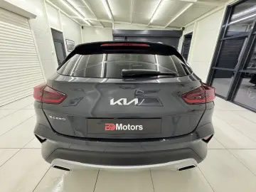 KIA XCEED 141 CP - PLUG-IN HYBRID – PLATINUM