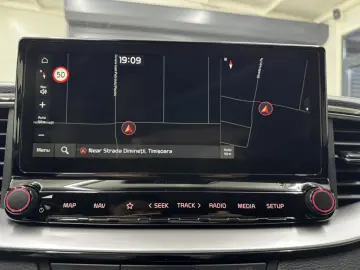 KIA XCEED 141 CP - PLUG-IN HYBRID – PLATINUM