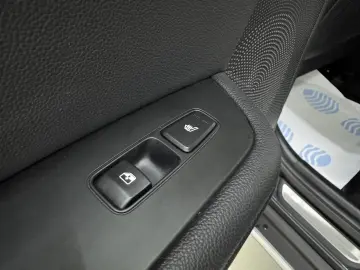 KIA XCEED 141 CP - PLUG-IN HYBRID – PLATINUM