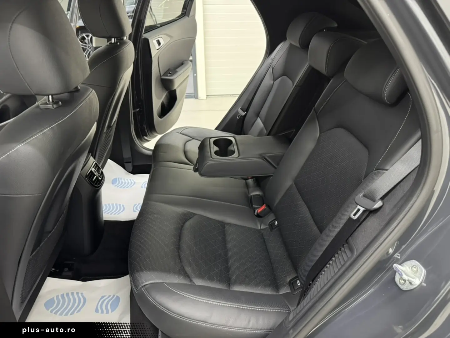 KIA XCEED 141 CP - PLUG-IN HYBRID – PLATINUM