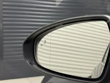 KIA XCEED 141 CP - PLUG-IN HYBRID – PLATINUM