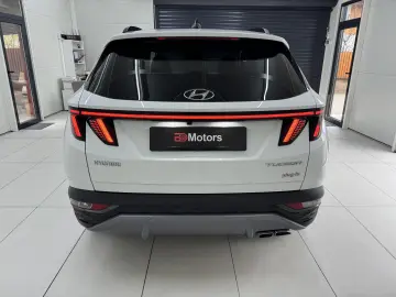HYUNDAI TUCSON 265 CP - PLUG-IN HYBRID – 4WD LUXURY