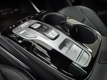 HYUNDAI TUCSON 265 CP - PLUG-IN HYBRID – 4WD LUXURY