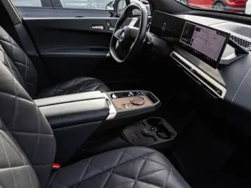 BMW iX SportxDrive40