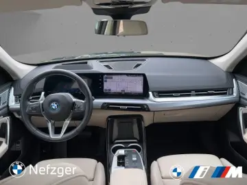 BMW iX1 xDrive30