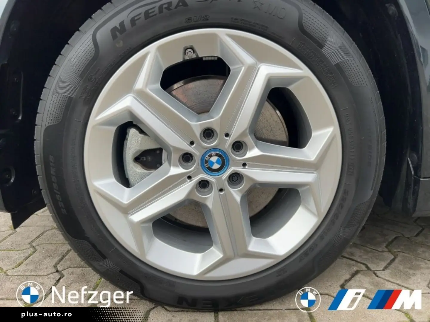 BMW iX1 xDrive30