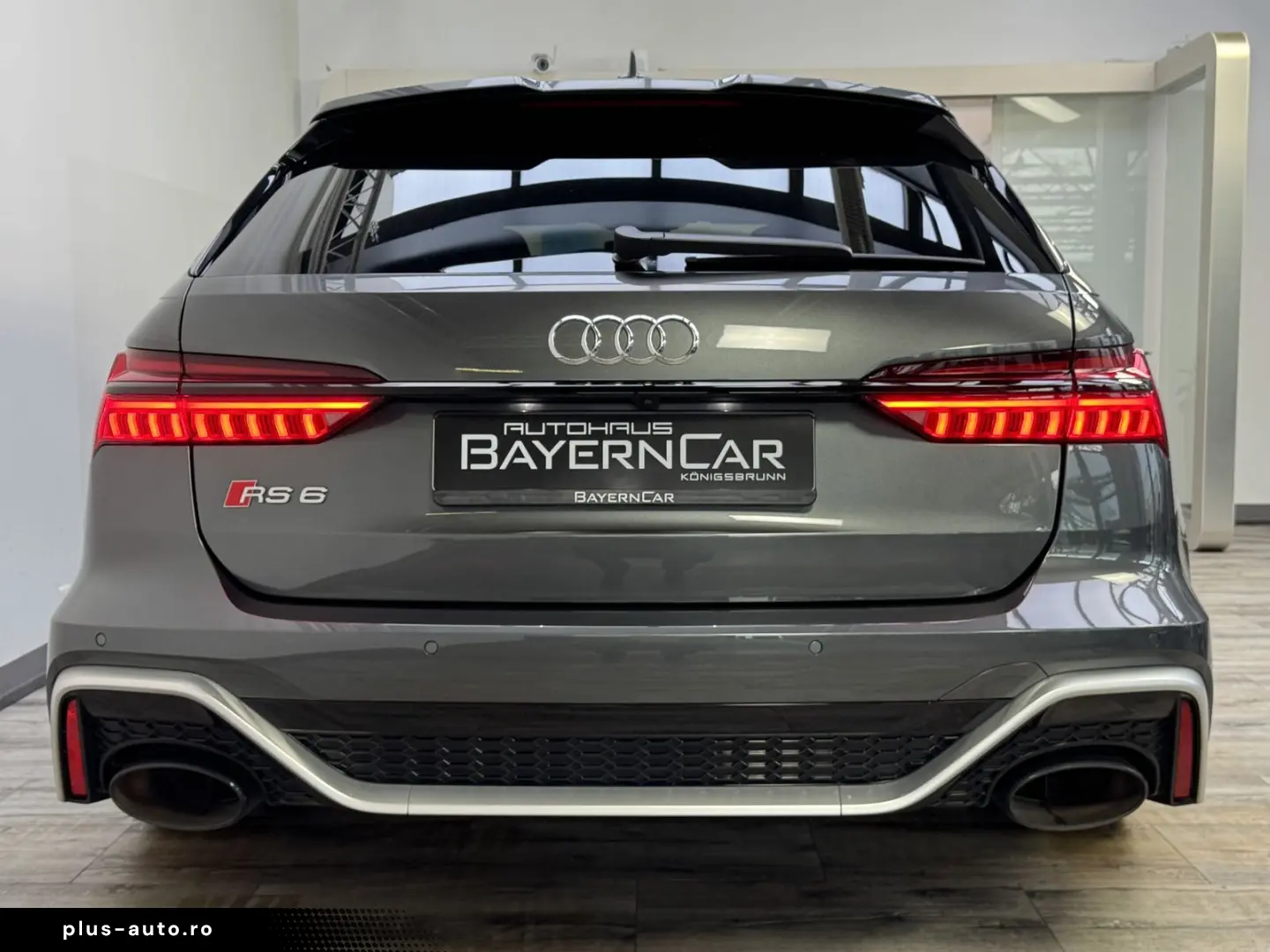 AUDI RS6 HeadUP MatrixLED Pano B&O 360