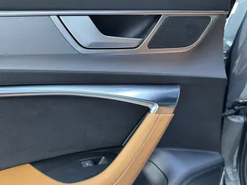 AUDI RS6 HeadUP MatrixLED Pano B&O 360