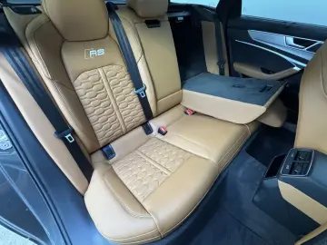 AUDI RS6 HeadUP MatrixLED Pano B&O 360