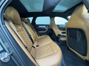 AUDI RS6 HeadUP MatrixLED Pano B&O 360