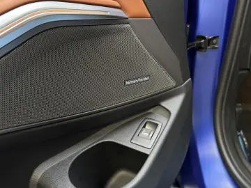 BMW M3 Competition xDrive Individual