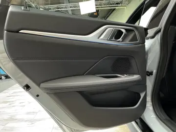 BMW i4 xDrive40 M Sport