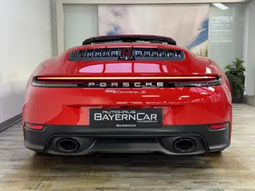 Porsche 992 S Cabrio Sportabgas