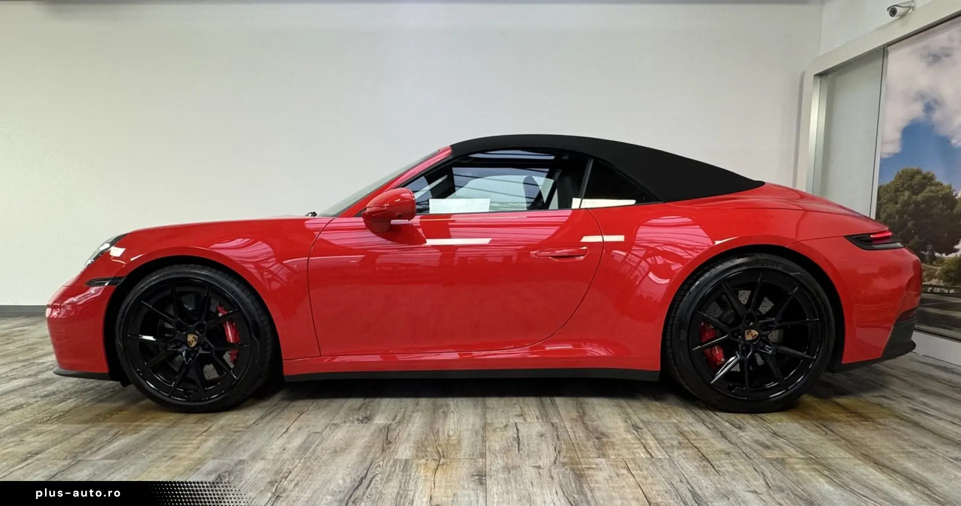 Porsche 992 S Cabrio Sportabgas