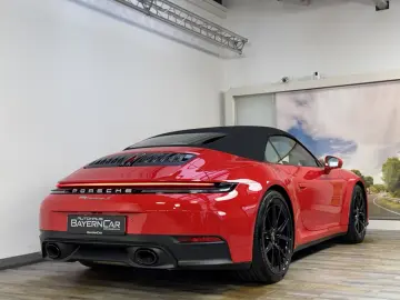 Porsche 992 S Cabrio Sportabgas