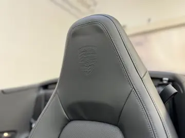 Porsche 992 S Cabrio Sportabgas