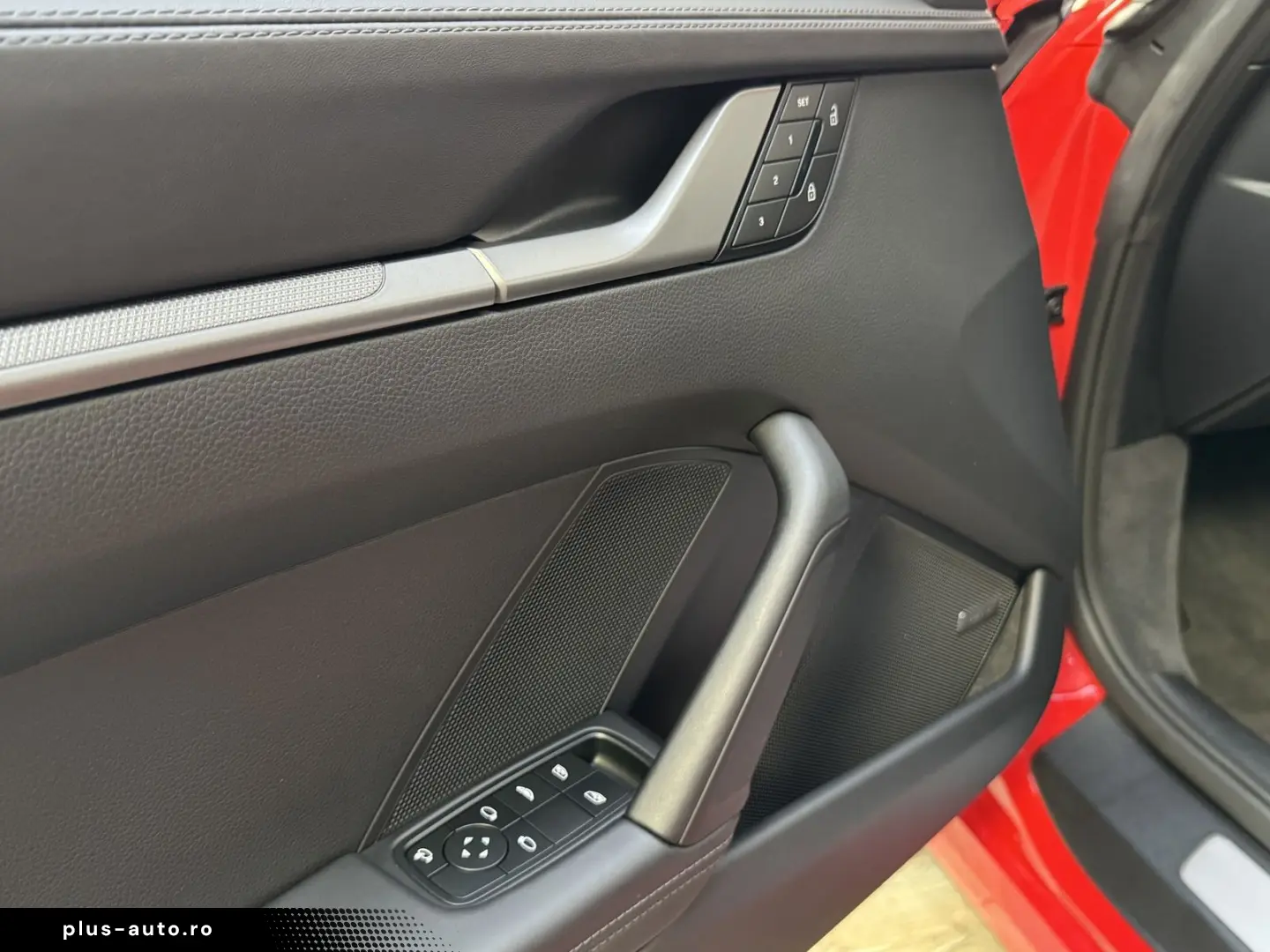 Porsche 992 S Cabrio Sportabgas