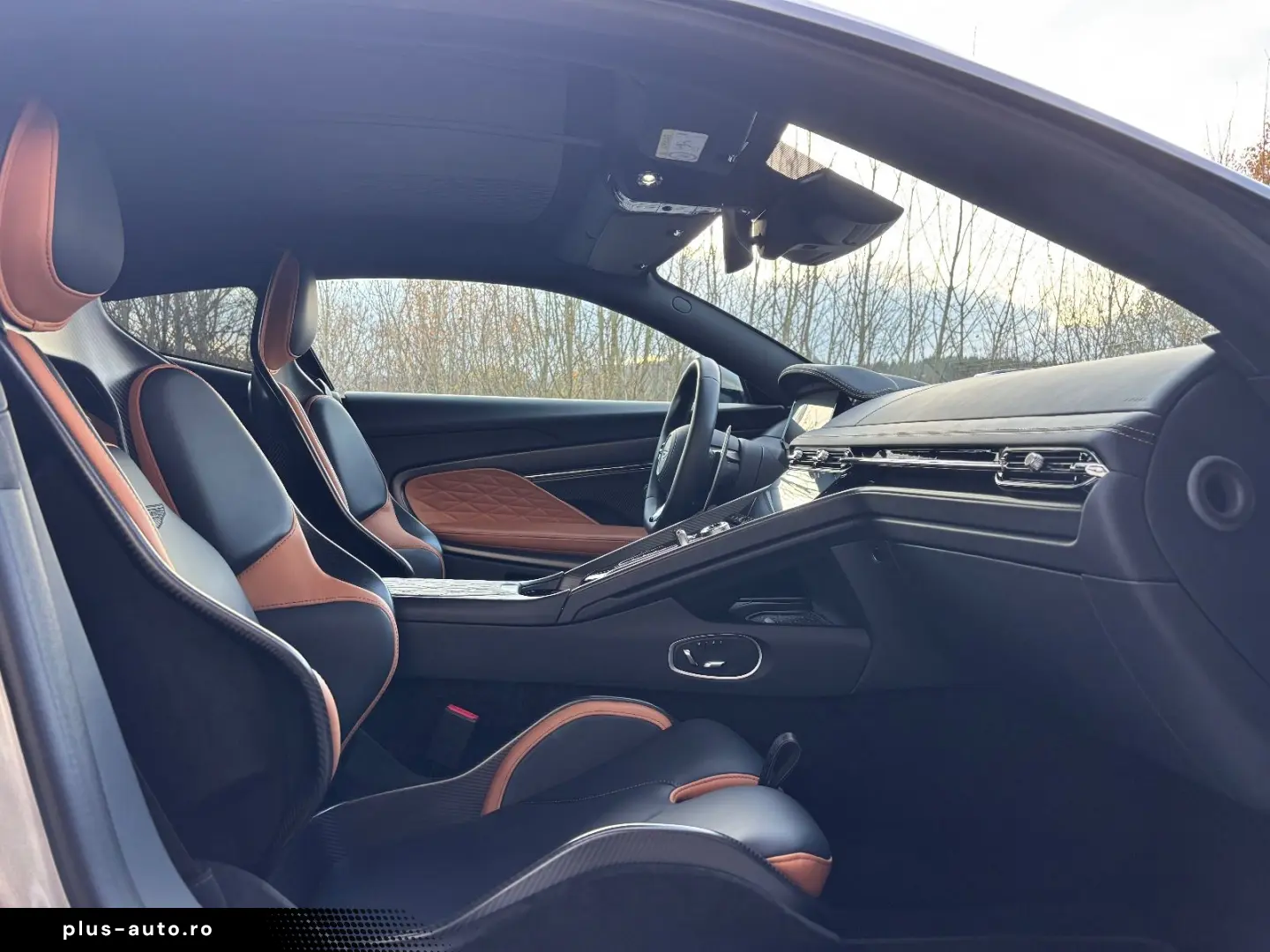 DB12 4.0 V8 Keramik Carbon-Seats BRD