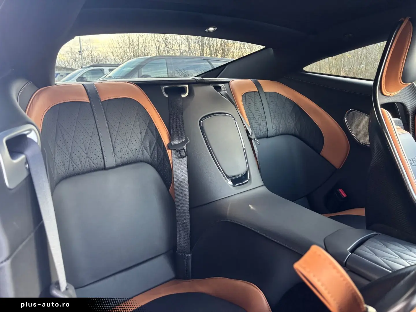 DB12 4.0 V8 Keramik Carbon-Seats BRD