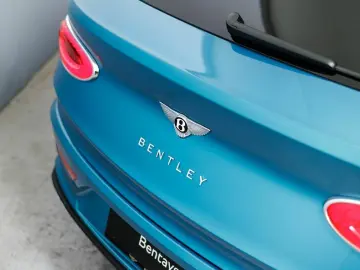 Bentley Bentayga Azure Hybrid