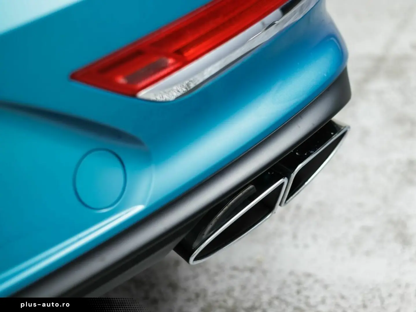 Bentley Bentayga Azure Hybrid