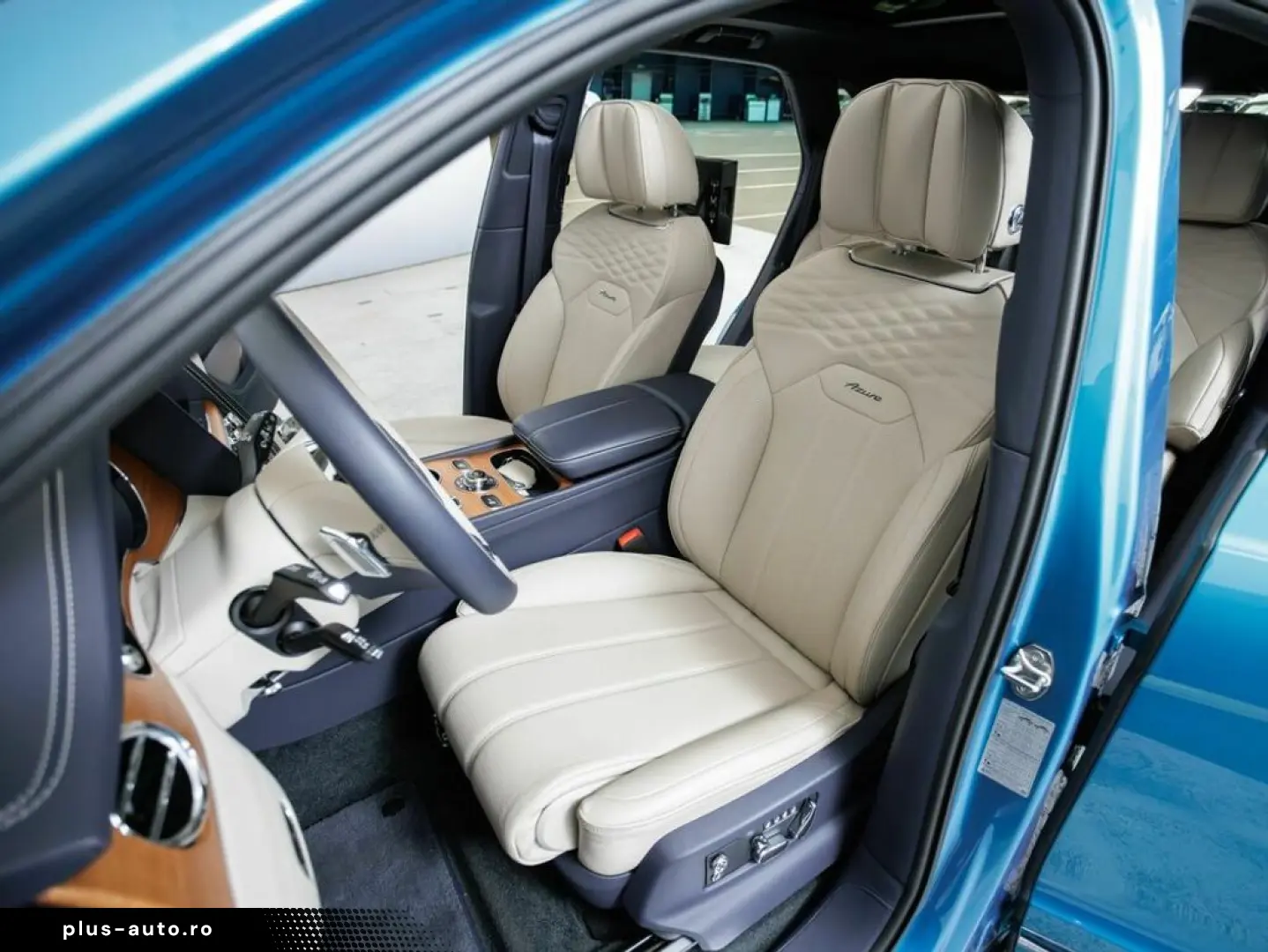 Bentley Bentayga Azure Hybrid