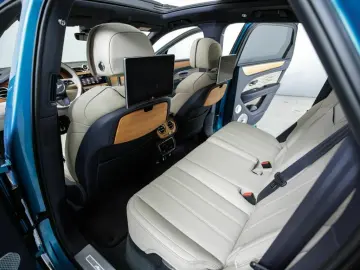 Bentley Bentayga Azure Hybrid