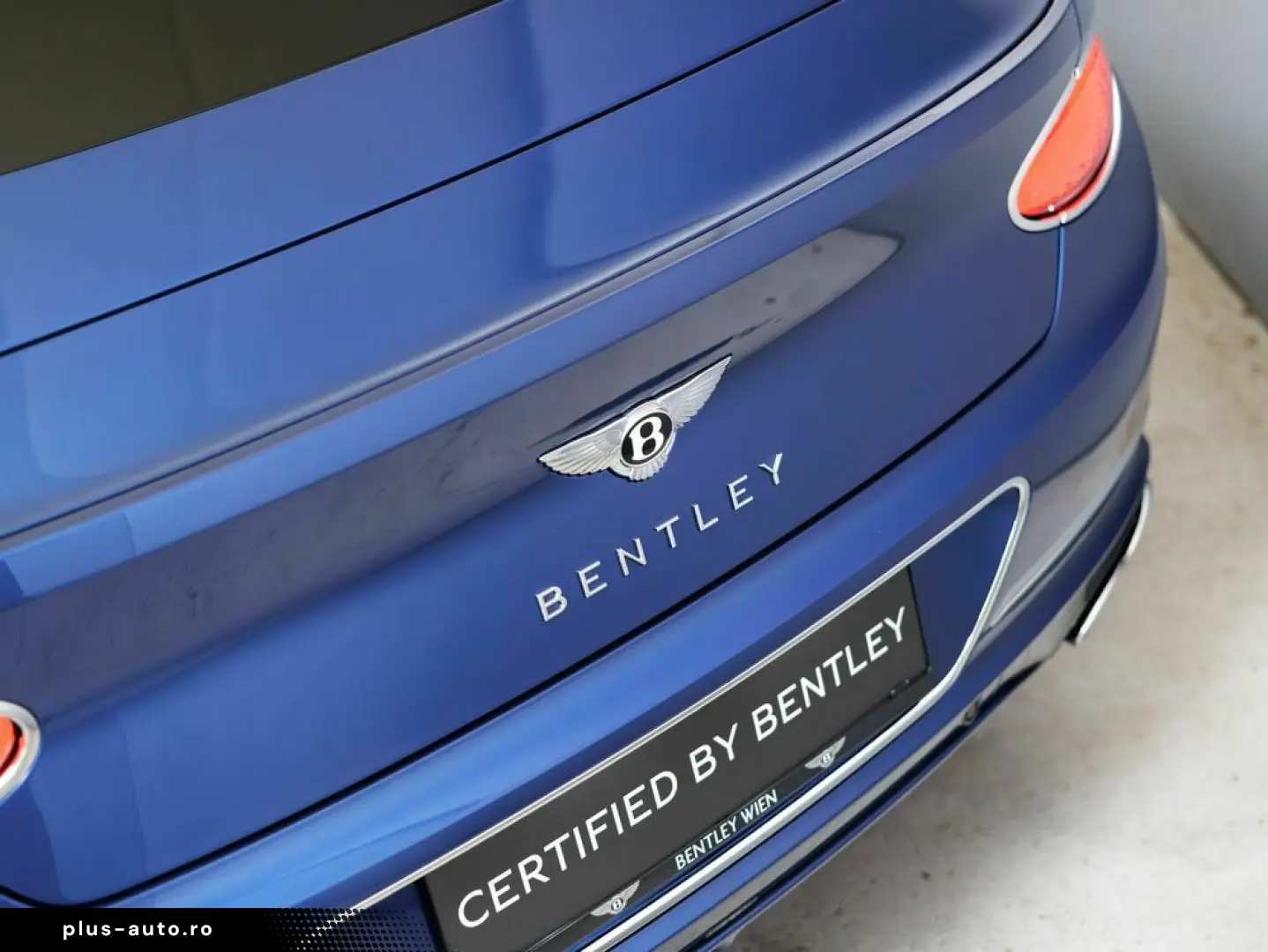 Bentley Continental GT Azure
