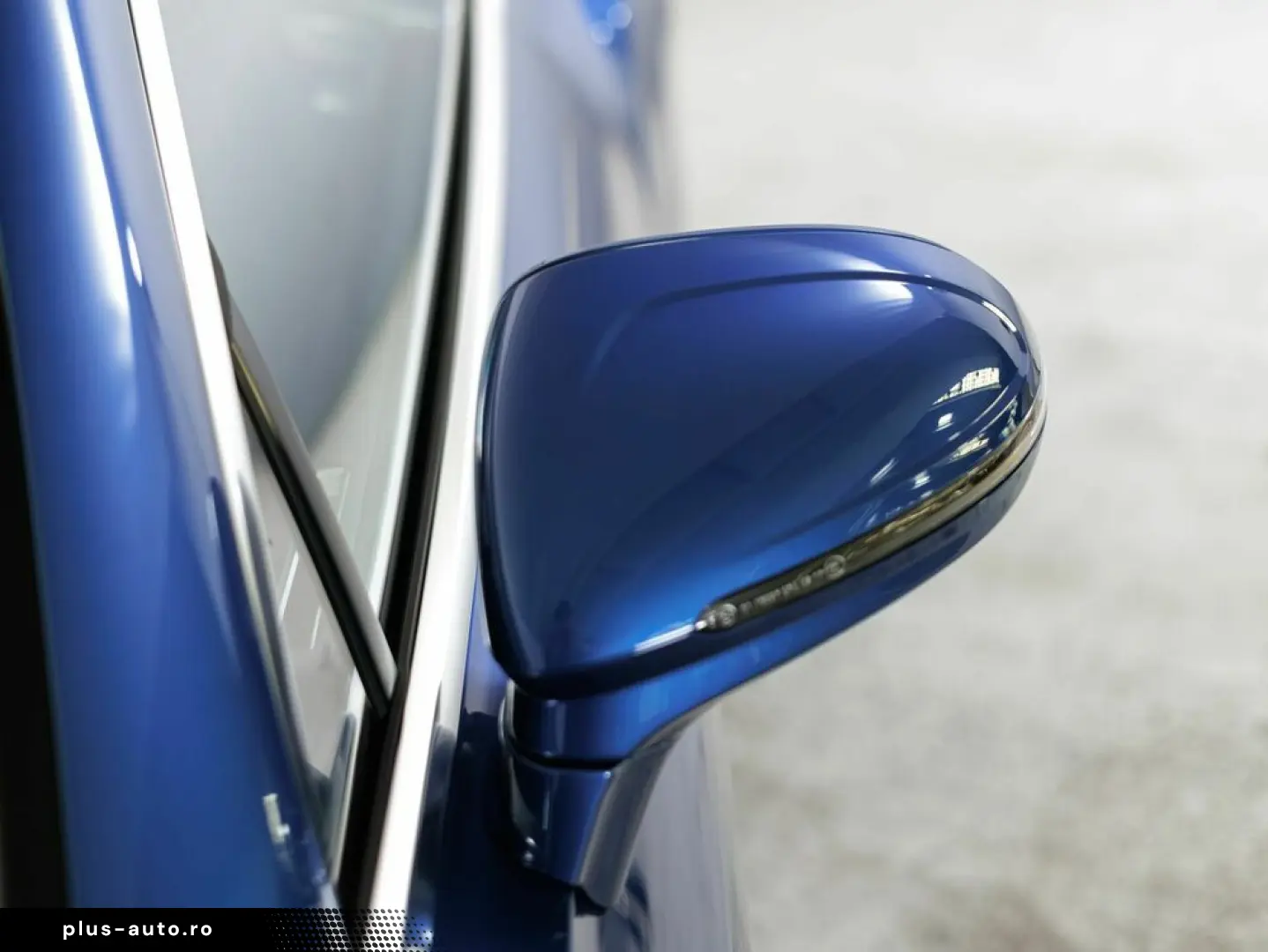 Bentley Continental GT Azure