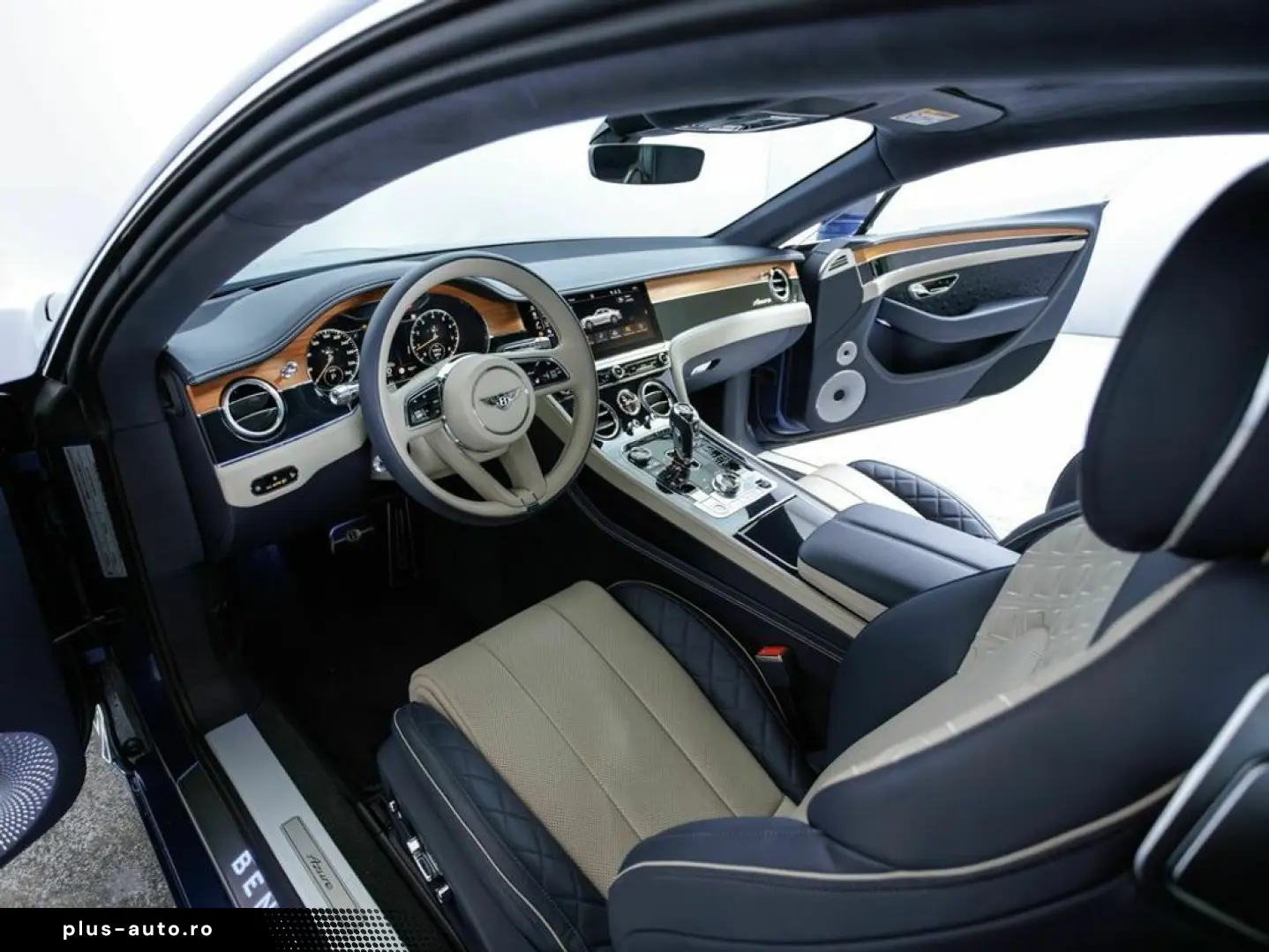 Bentley Continental GT Azure