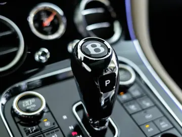 Bentley Continental GT Azure