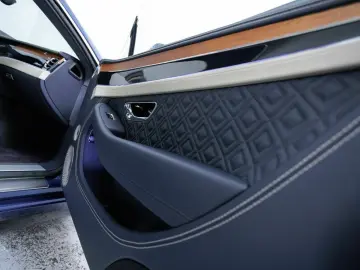 Bentley Continental GT Azure