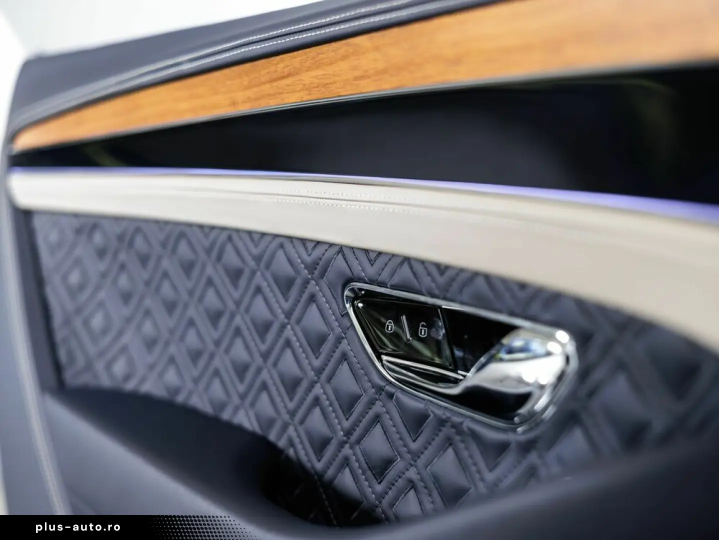 Bentley Continental GT Azure