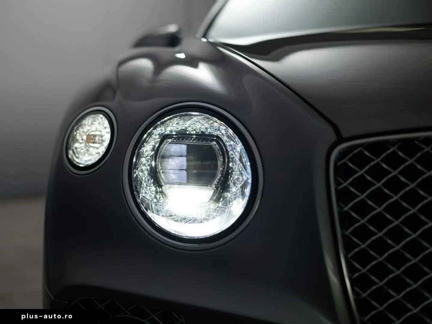 BENTLEY Continental GTC Azure V8